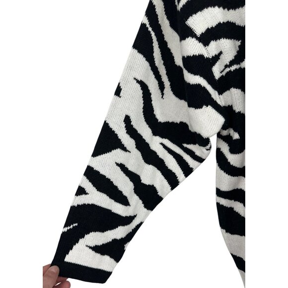 Diane Von Furstenberg Long Sleeve Full Zip Zebra Print Mid Length Cardigan Sz 1X - Picture 3 of 8